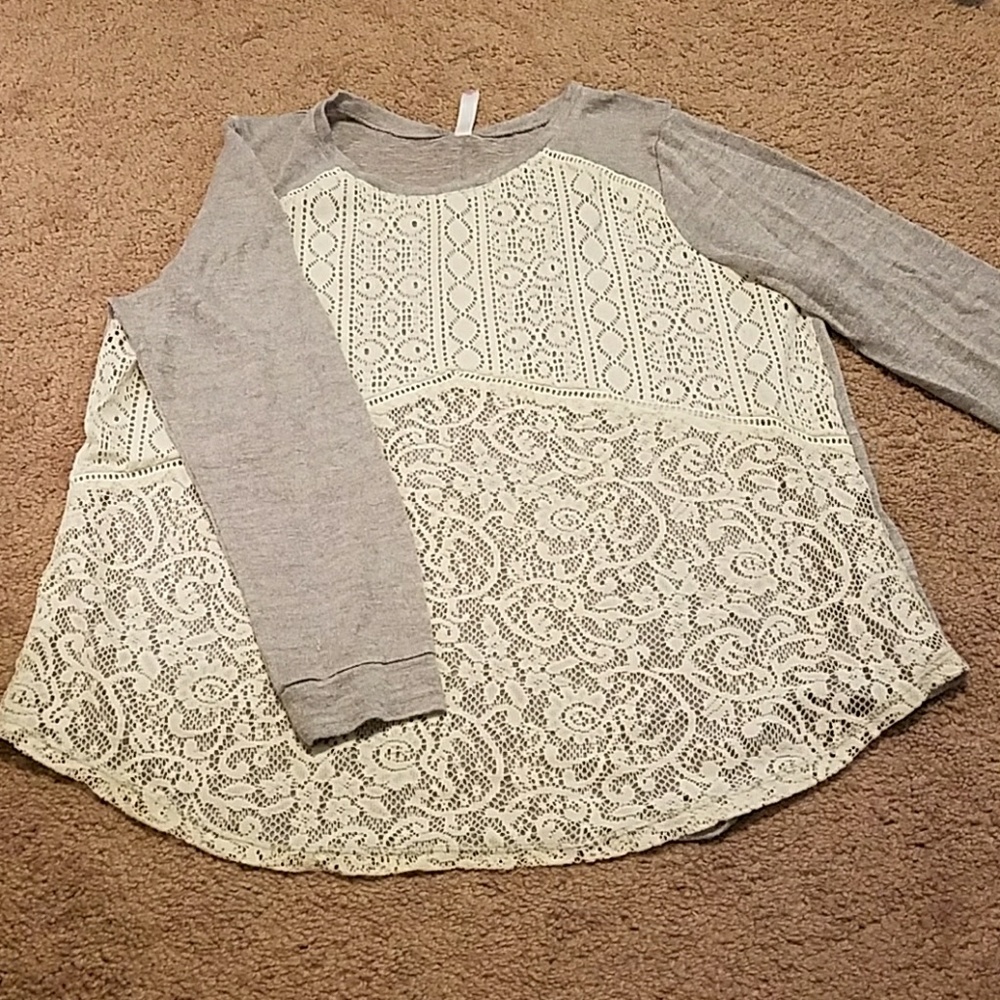 Oversized lace shirt